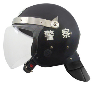 安保防卫用品中的守护之盾 防暴头盔的选购与厂家直销解析